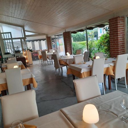 Locanda Della Luna Rossa Calosso Extérieur photo